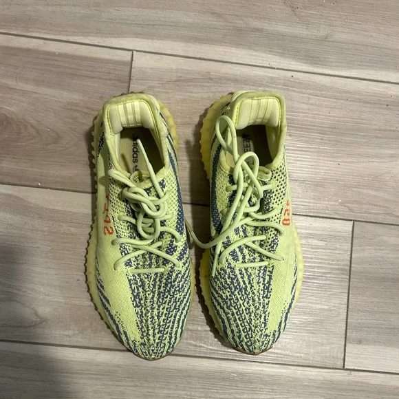 Yeezy boost 350 - Picture 1 of 6